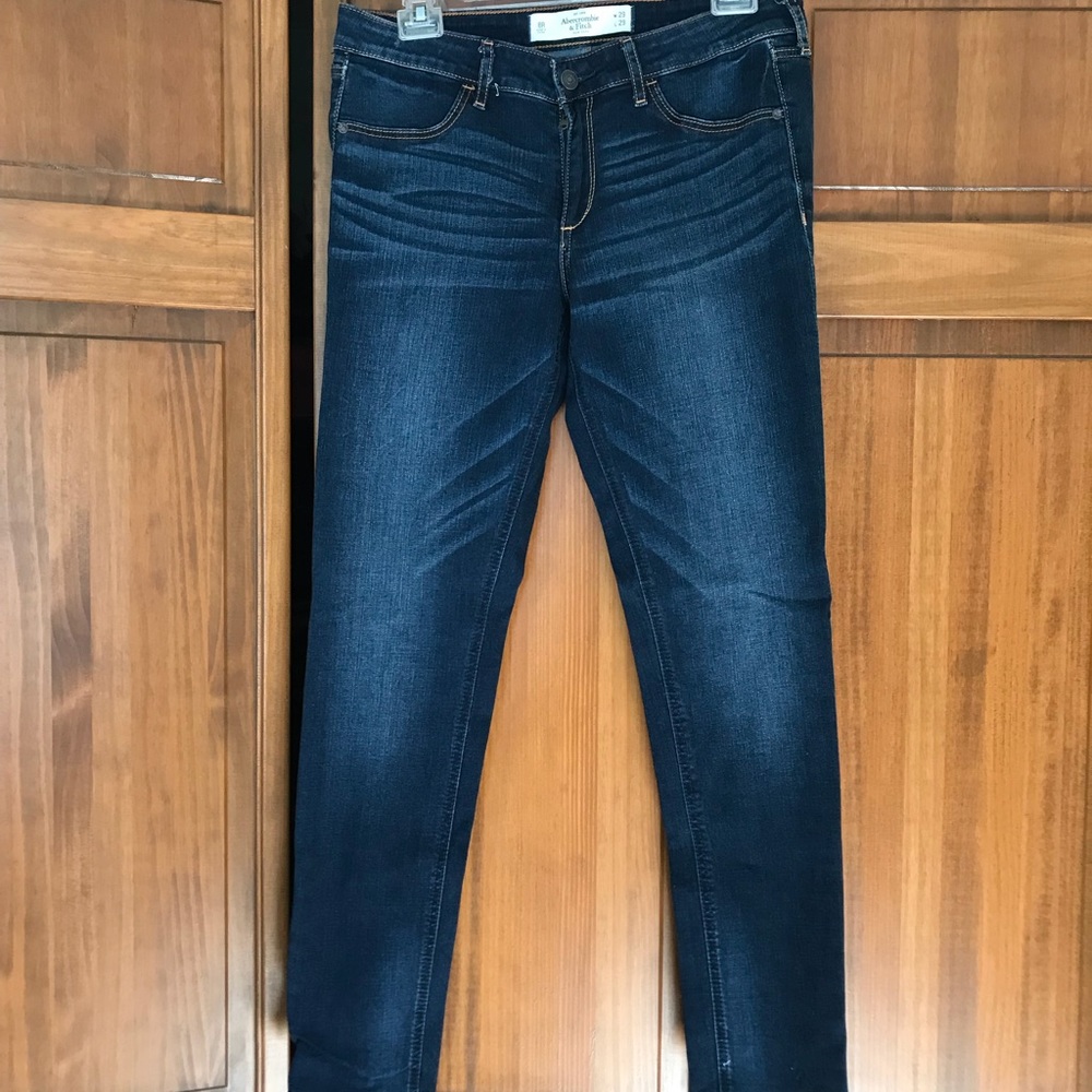 Abercrombie and Fitch skinny Jean